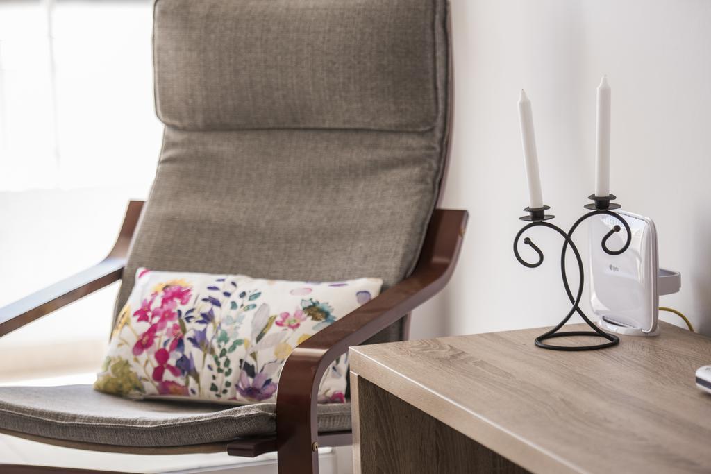 St.Helena Court Apartment Larnaca Luaran gambar